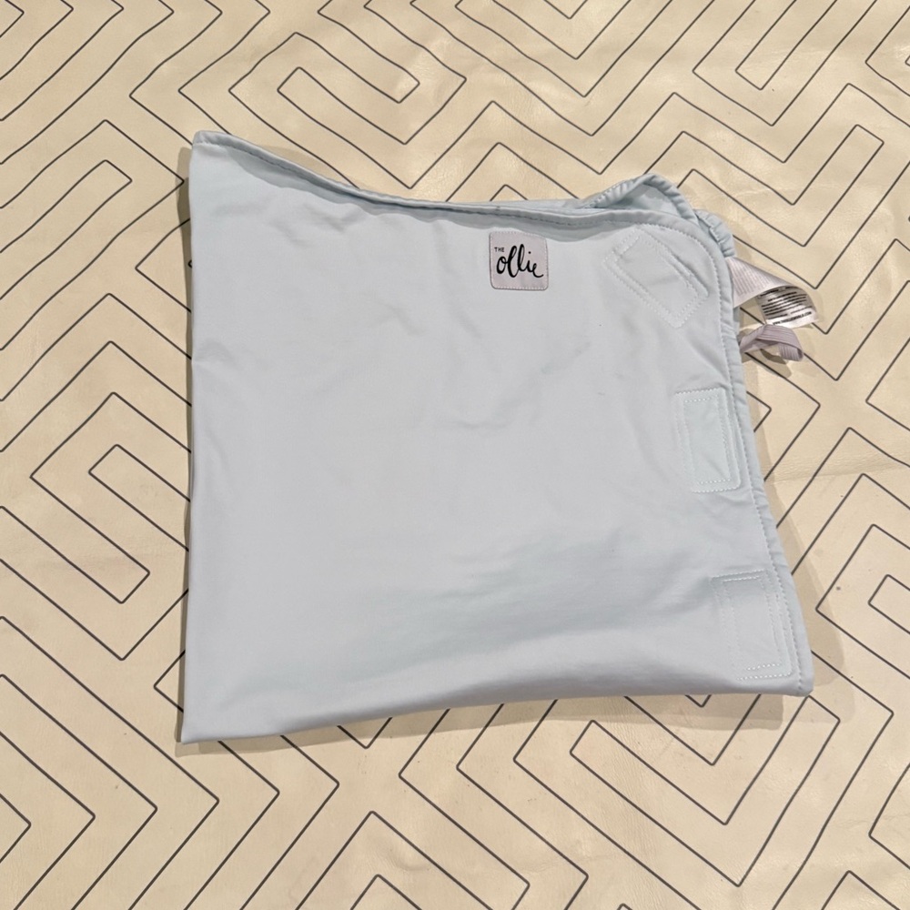 Ollie World Light Blue Swaddle
